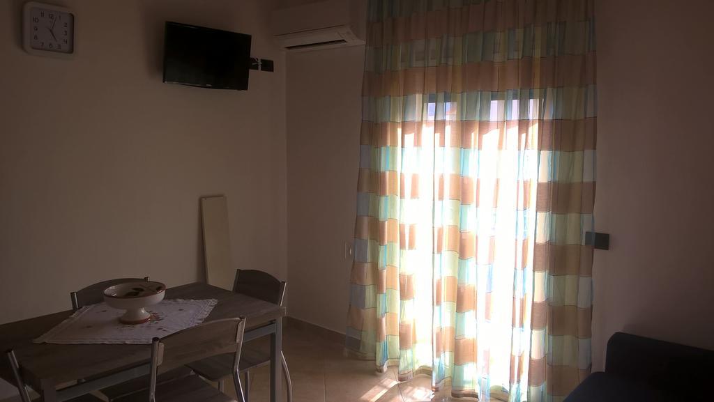 Le Tre Rose Di Maria Bed & Breakfast Noto Room photo