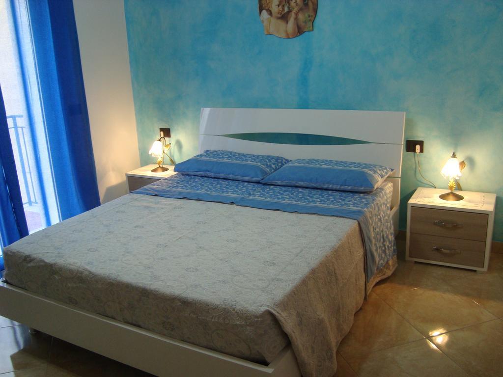 Le Tre Rose Di Maria Bed & Breakfast Noto Room photo